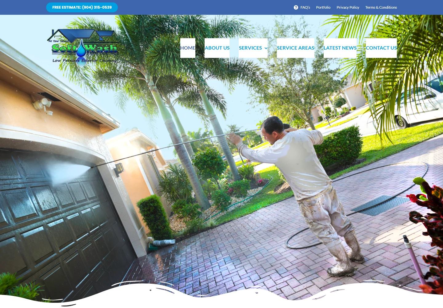 Straight Pressure and SoftWashing current live homepage